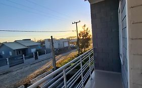 1,5 quadra do mar - Apto em Balneário Gaivota - SC - Village Dunas Norte